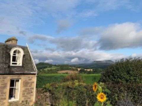 Leven House Bed and Breakfast Hotels in Crieff