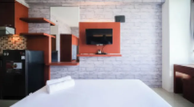 Good Deals and Comfy Studio at Bale Hinggil Apartment