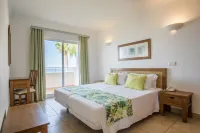 Clube Porto Mos - Sunplace Hotels & Beach Resort Hotels in Lagos