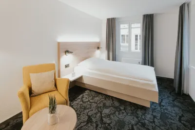 Gartenhaus by Ochsen Lenzburg Các khách sạn ở Aarau
