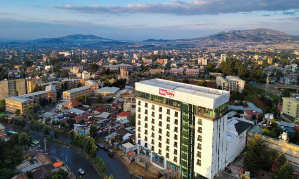 Stay Easy Plus Hotel