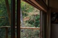 Pilot Cove - Mountain view