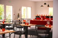 Logis Hôtel Angers Sud - Breakfast