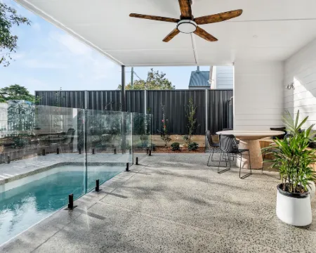 เมเปิล สวีท, เบอร์รี - บาย ลินเนียส คอลเลกชัน โรงแรมในBerry