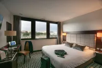 Kyriad Limoges Centre - Gare - Atrium Hotels in Limoges