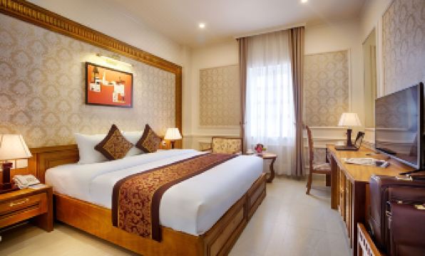 Riverside Hotel Quang Binh