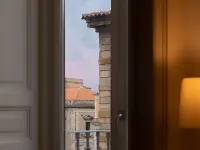 納卡套房酒店 卡塔尼亞省酒店