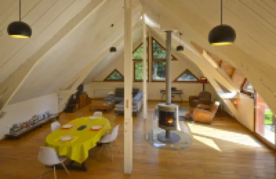 Le Loft Moderne et Chaleureux Avec Vue Verdoyante