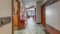 Mountain Time - Spacious w Private Hot Tub and an Amazing View