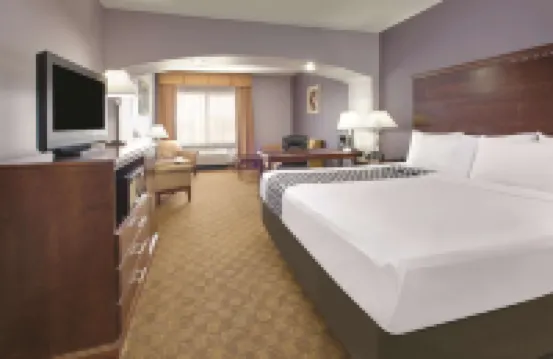 La Quinta Inn & Suites by Wyndham Corsicana