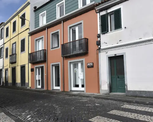 Casa da Baía - Guest House Hotels in Horta