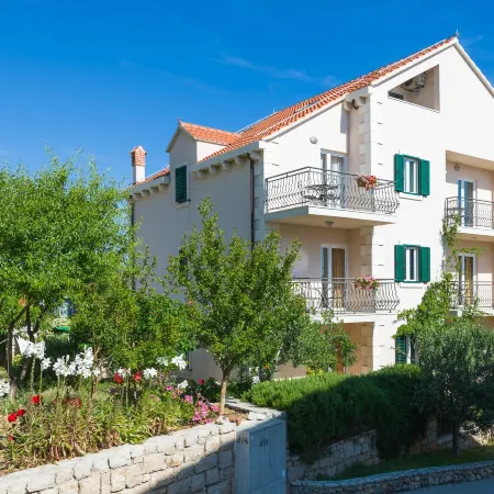 Apartments Villa Vallum