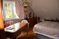 Chambre d'Hotes le Clos de Provins Hotels in La Saulsotte