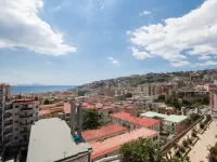 NapoliCentro Mare - Sea View Rooms & Suites Hotels near Materdei