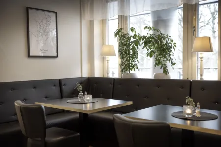 Hotell Skövde Отели в г. Шёвде