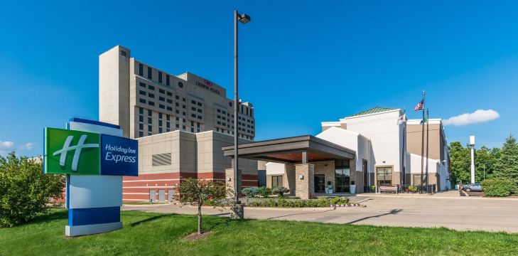 Holiday Inn Express & Suites SPRINGFIELD by IHG