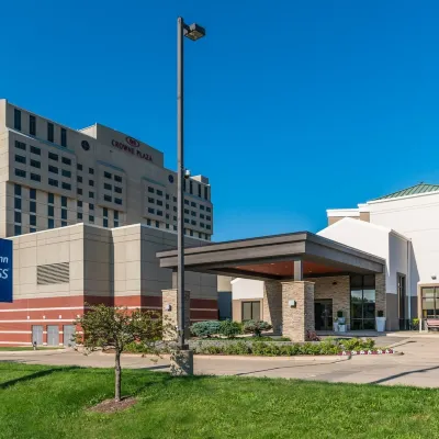 Holiday Inn Express & Suites SPRINGFIELD by IHG Hotels in der Nähe von Abraham Lincoln Presidential Library und Museum
