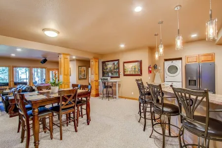 3Bdwhere the Foxes Runluxurious, Usaf Academy