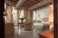 Hotel Villa Policreti Hotels in Aviano