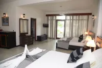 Riverside Inn Fuji فنادق في بينتوتا