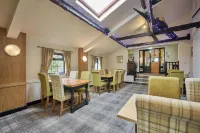 The Old Ginn House Inn Hotels in Dean