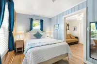 The Grand Guesthouse Hotels in Monroe County