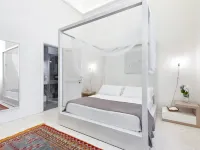 Casa di Lò Suites Hotels near Lecce Castle