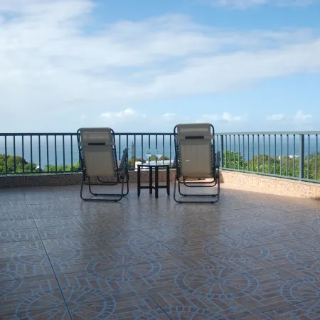 E&J Boutique Residences