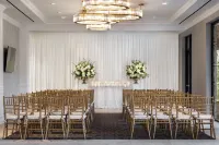 Warwick Melrose Hotel