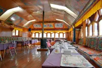 Machermo Lodge & Bakery - breakfast