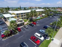 Treasure Island Hotel and Marina - parking