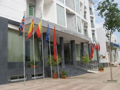 Dream's Hotel Hotels near CTM