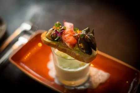 Storm Mountain Lodge Cabins & Dining