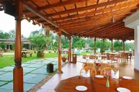 Chariot Beach Resort - breakfast