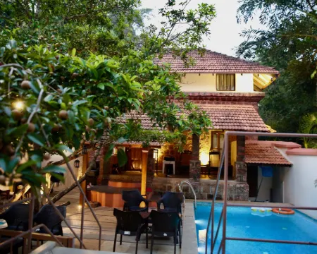 Lar Amorosa Boutique Hotel - Goa Hotels in Saligao