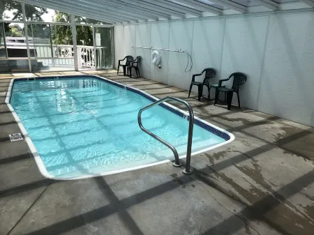 Alexander's Landing Отели рядом с достопримечательностью «Индиана Бич Бордуолк Резорт»