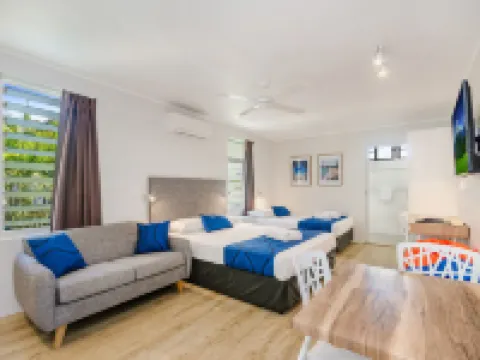 Beach House Motel Hotels in North Ward