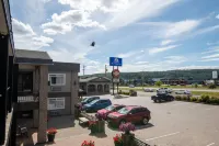 Canadas Best Value Inn Prince George - Motels