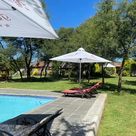 TshiBerry Bed & Breakfast