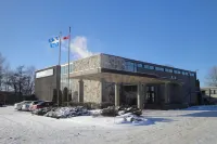 Travelodge by Wyndham Trois-Rivieres Hotels near Walmart