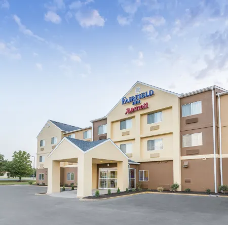 Fairfield Inn & Suites Kansas City Lee's Summit Отели в г. Саммит Ли