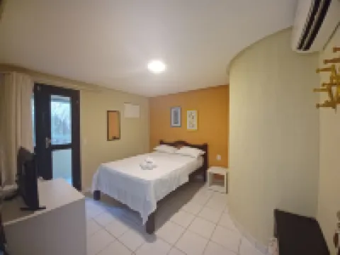 Pousada Laguna Hotels in Conde