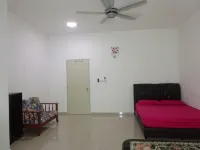 Salam Homestay d'Sendayan Hotel di Siliau
