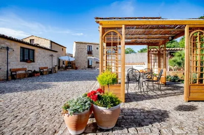 Borgo Monachella فنادق في كوميزو