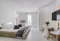 Mas Sainte-Marie - Suites Jacuzzi Privé Hôtels à : Saint-Laurent-d'Aigouze