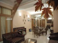 Room in B&B - Home Stay Bed And Break Fast