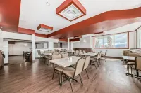 Grande Cache Inn & Suites Hotels in Grande Cache