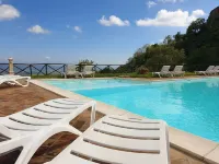 Country House Il Ciliegio - Appartamenti con Piscina