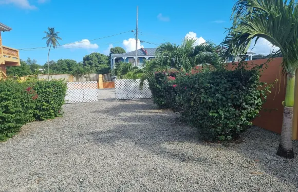 瑞比羅假日公寓酒店