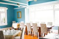 Dashwood Manor Seaside Bed & Breakfast - Bữa sáng